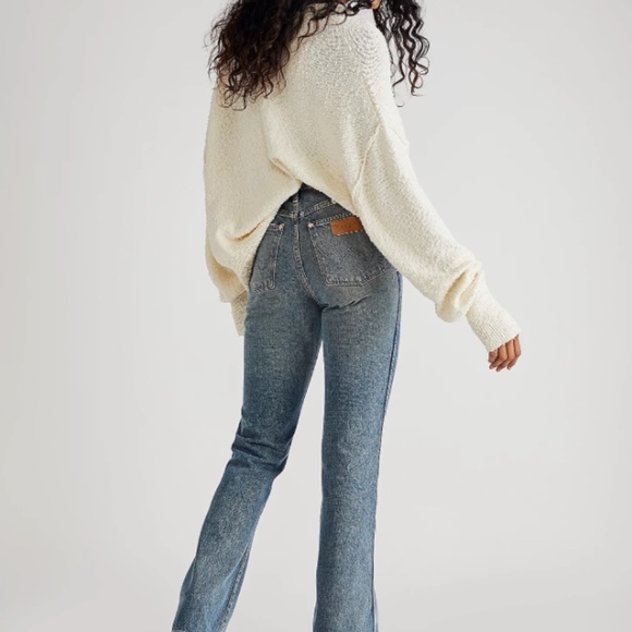 Free People Wrangler Westward 626 High-Rise Bootcut Peach Tinted Jeans - Picture 3 of 9